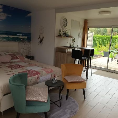 Chez Claudine Apartment Favieres  ภายนอก รูปภาพ