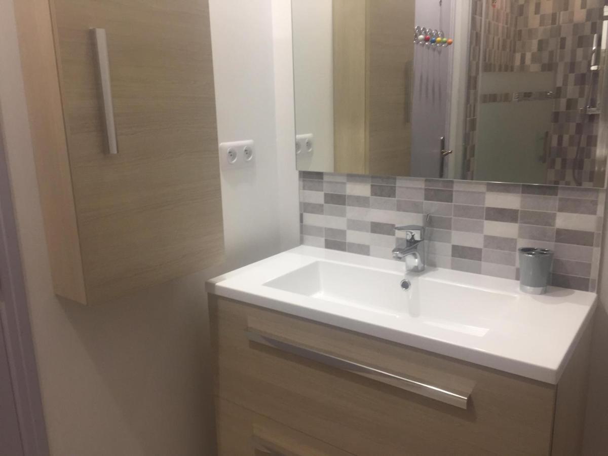 Chez Claudine Apartment Favieres  ภายนอก รูปภาพ